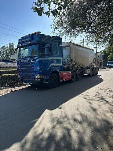 тигач: Тягач, Scania, Цистерна — 1