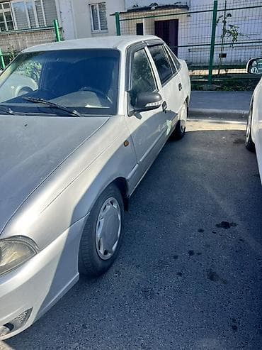 2011: Daewoo Nexia: 2011 г., 1.6 л, Механика, Бензин, Седан — 3
