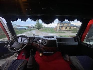 авто груз: Тягач, Volvo, 1998 г., Бортовой — 5