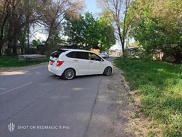 golf 5: Honda Edix: 2005 г., 2 л, Автомат, Бензин, Хэтчбэк — 6