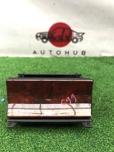 merc: Пепельница Mercedes-Benz E-CLASS W210 3.2 104 1998 (б/у) — 1