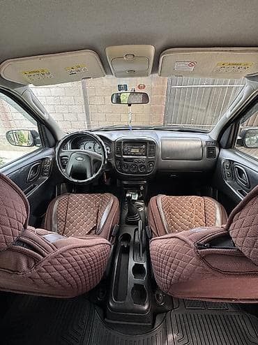 авто ровер: Ford Maverick: 2004 г., 2 л, Механика, Бензин, Кроссовер — 7