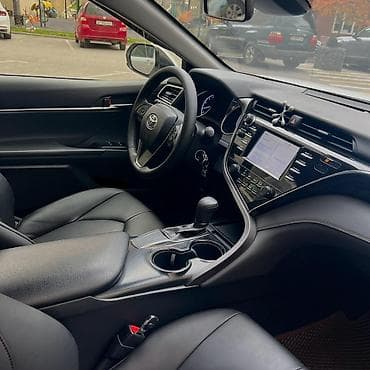 дверь на камри: Toyota Camry: 2018 г., Автомат, Бензин, Седан — 5