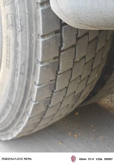 мереке авто: Жүк ташуучу унаа, Mercedes-Benz, Стандарт, Колдонулган — 10
