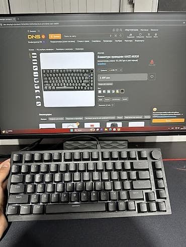 Эмерек гарнитурлары: Кеңсе эмереги комплекти, Колдонулган, Кресло, Бөлүп төлөө менен, Булгаары, түсү - Кызыл — 9