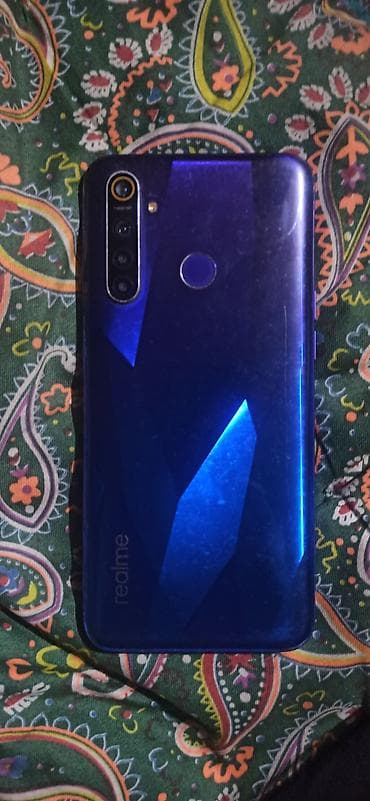 Realme 5 Pro, Б/у, 128 ГБ, цвет - Синий, 2 SIM