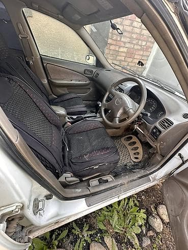 Продажа авто: Nissan Sunny: 2002 г., 1.5 л, Автомат, Бензин, Седан — 5