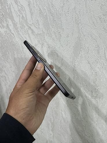 продаю бу морозильник: Poco C61, Б/у, 64 ГБ, цвет - Черный, 2 SIM — 3