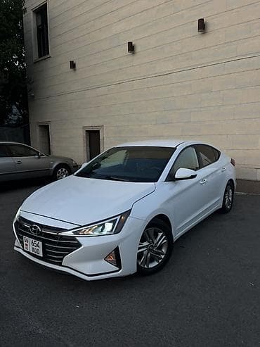 chevrolet cobolt: Hyundai Elantra: 2019 г., Автомат, Бензин, Седан — 1