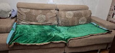 Угловой диван с подушками - Конфигурация: Г‑образный, с широкими