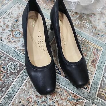 Туфли, 41, Clarks, Новый, цвет - Черный