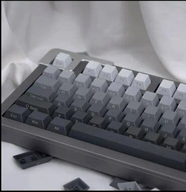 4 5мм: Клавиатура, Механическая, Bluetooth, Проводное подключение, Размер: 100% — 5