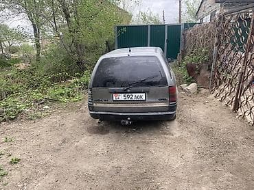 талас авто: Opel Astra: 1993 г., 1.6 л, Кол менен иштөөчү, Бензин, Хетчбек — 7