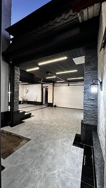 Үйлөр: 🏠 Продаётся 5-комнатный дом 165 м² с дизайнерским ремонтом, район — 2