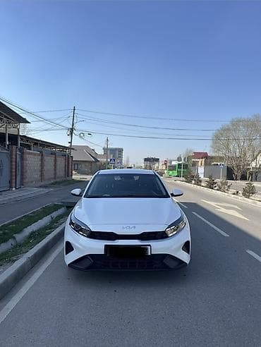 беспроводная зарядка в машину: Kia K3: 2021 г., 1.6 л, Вариатор, Бензин, Седан — 1