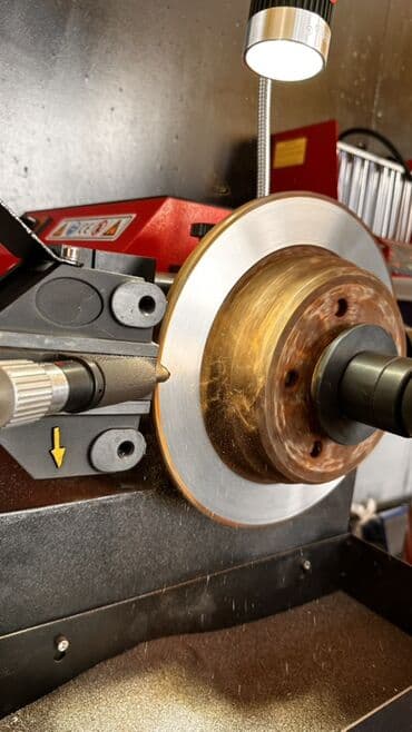 успокоители тормозных колодок: Ремонт деталей автомобиля — 4