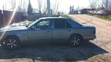 бампер на 124 мерседес цена: Mercedes-Benz W124: 1990 г., 2.3 л, Ручные, Дизель, Седан — 4