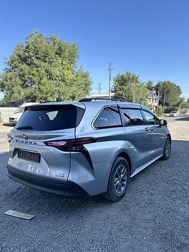 Унаа сатуу: Toyota Sienna: 2021 г., 2.5 л, Автомат, Гибрид, Вэн/Минивэн — 4