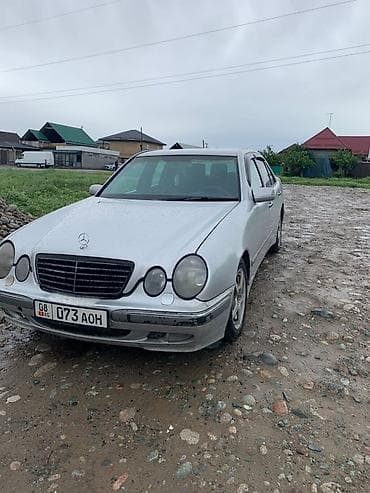 Mercedes-Benz E-Class: 2000 г., 3.2 л, Автомат, Газ, Седан