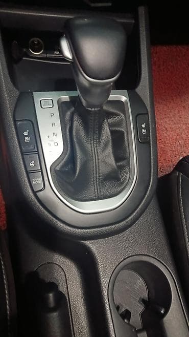 сидан: Kia Cerato: 2019 г., Седан — 7