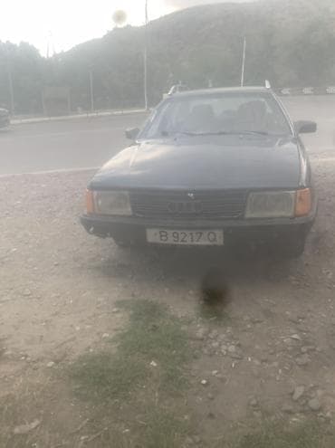 реплика мото: Audi 100: 1988 г., 1.8 л, Механика, Бензин, Седан — 1