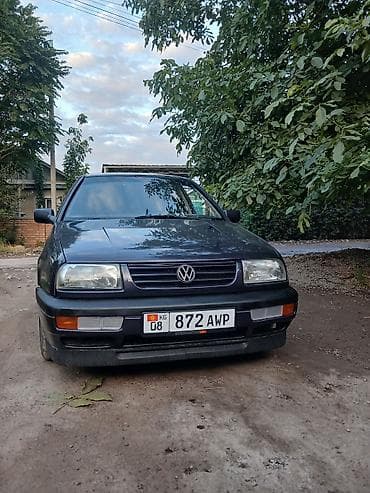 купить вента: Volkswagen Vento: 1995 г., 1.8 л, Механика, Бензин, Седан — 1