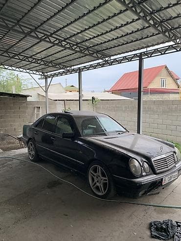 e 303: Mercedes-Benz E-Class: 1996 г., 3.2 л, Автомат, Газ, Седан — 1