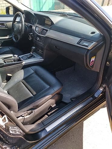 mers 212: Mercedes-Benz E-Class: 2010 г., 1.8 л, Автомат, Седан — 6