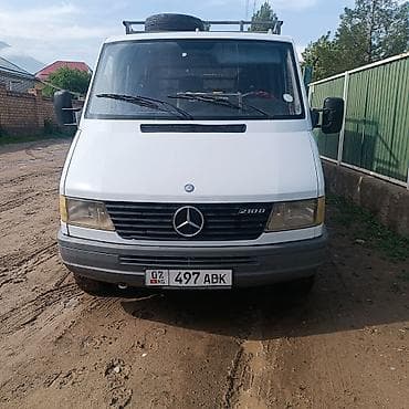 таластан там: Жүк ташуучу унаа, Mercedes-Benz, Дубль — 2