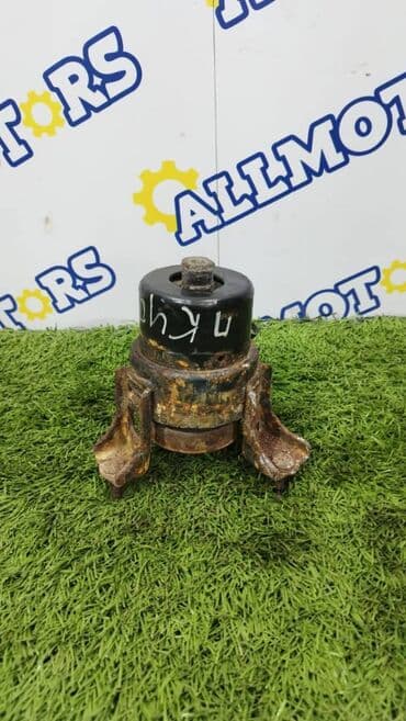 судно воздушная подушка суда воздушной подушке: Подушка мотора Toyota Б/у, Оригинал — 1