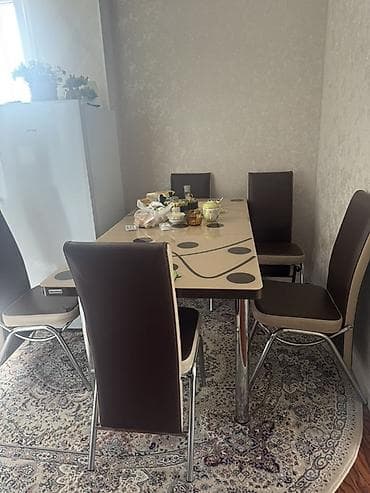 угловой шпатель: Кухонный стол и стул, цвет - Бежевый — 1