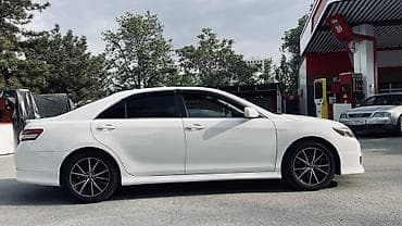Унаа сатуу: Toyota Camry: 2011 г., 2.5 л, Автомат, Бензин, Седан — 3