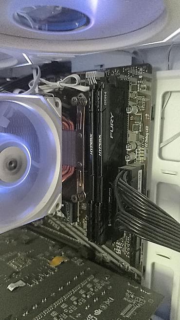 продам игровой компьютер: Компьютер, ядер - 6, ОЗУ 8 ГБ, Игровой, Б/у, AMD Ryzen 5, AMD Radeon RX 6600, NVMe — 6