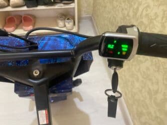 купить трехколесный электроскутер бу: Электросамокат, Без рассрочки, Б/у, Самовывоз — 1