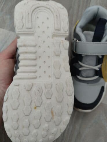 бу обуви: Подаются б.у кроссовки,размер см на фото,на обуви размер не — 2