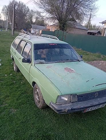 нива на разбор: Volkswagen Passat Variant: 1981 г., 1.8 л, Ручные, Бензин, Универсал — 7
