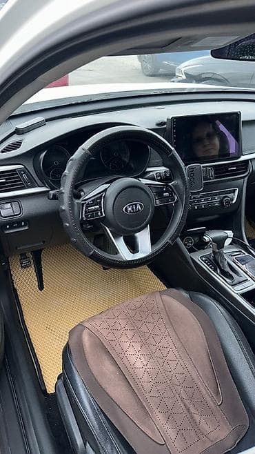 Kia K5: 2018 г., 2 л, Автомат, Газ, Седан