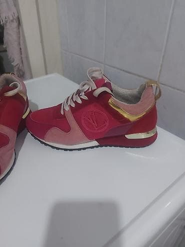 найк джорданы: Кроссовки, 40, Louis Vuitton, Б/у, цвет - Красный, Самовывоз — 1