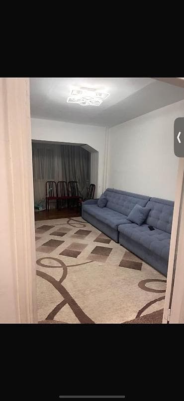 Прямой диван, Б/у