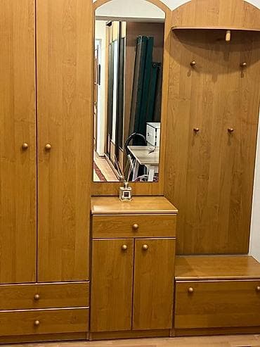 румыния мебель: Прихожка Польша, состояние отличное. Ширина-1,70см Глубина- 37см — 1