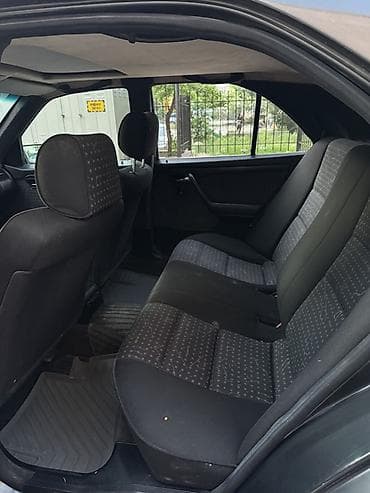 ом 422: Mercedes-Benz C-Class: 1994 г., 1.8 л, Автомат, Бензин, Седан — 10