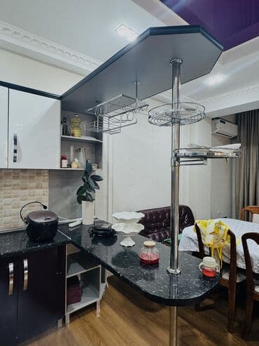 Шкафы: Продаю срочно б/у кухонный гарнитур — 3