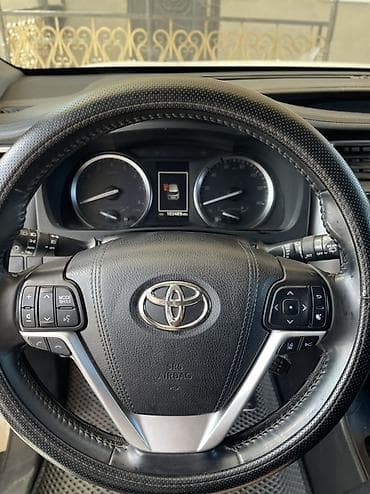 prius v: Toyota Highlander: 2018 г., Автомат, Кроссовер — 10