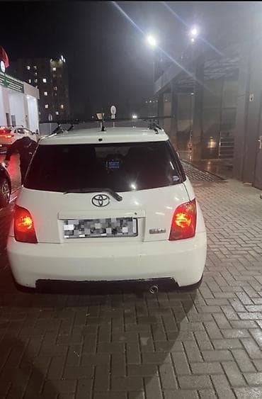 япония машина: Toyota Ist: 2003 г., 1.3 л, Автомат, Бензин, Хэтчбэк — 2