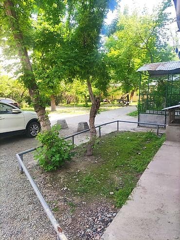 боконбаева молодая гвардия: 54 м², Без мебели — 8