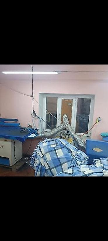 швейные машинки автомат: Маевка. Сдается швейный цех Площадь: 150м2; 8 соток 1-этаж Трех — 2