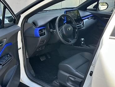 Продажа авто: Toyota C-HR: 2019 г., 2 л, Вариатор, Бензин, Кроссовер — 3