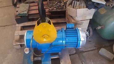 болгарский: Продаю новый болгарский тельфер, грузоподъёмность 1 тонна, высота — 8