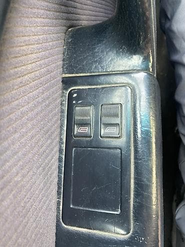 2 4 д: Audi 100: 1994 г., 2.6 л, Механика, Бензин, Седан — 7