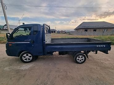 chek it: Легкий грузовик, Hyundai, Стандарт, 3 т, Б/у — 3